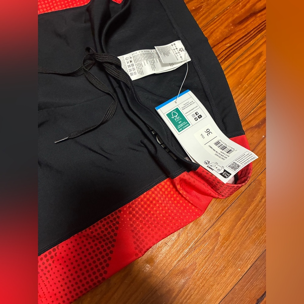 Arena Men’s Swim Jammers athletic trunks size 36 - Picture 3 of 5